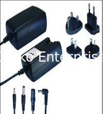 China 15 W-Serie vertikal austauschbare Schaltvorrichtung - schwarze Farbe fournisseur